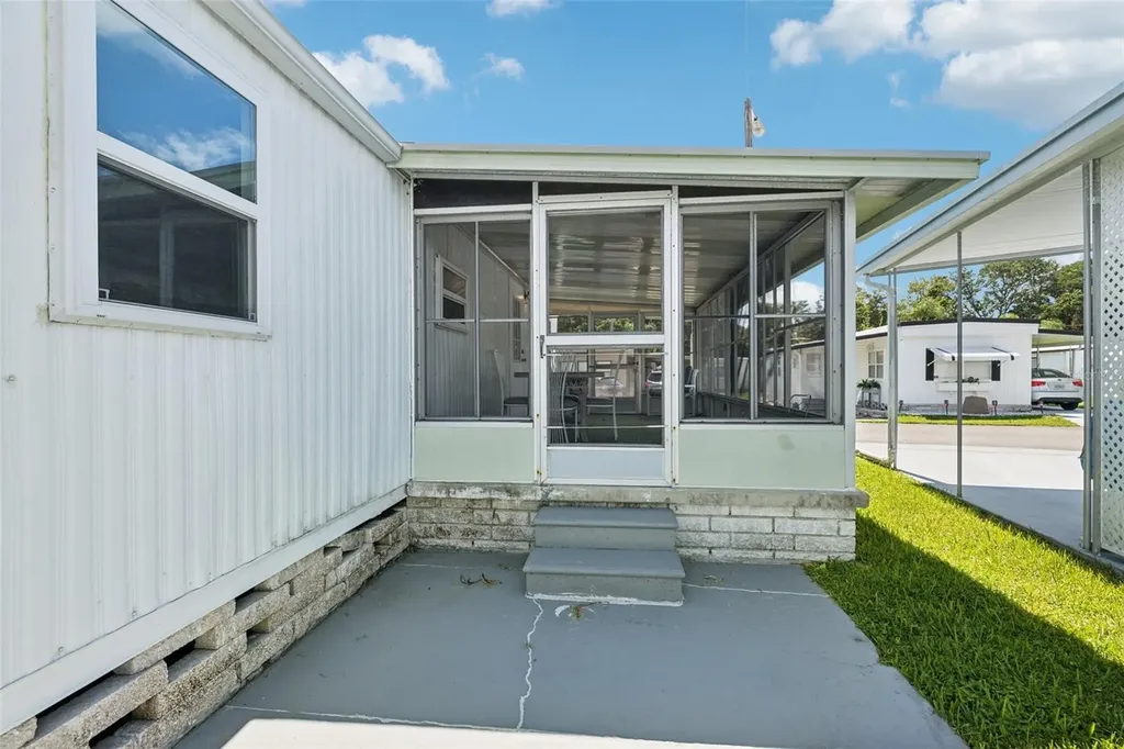 1600 Old Coachman Road Clearwater FL 33765