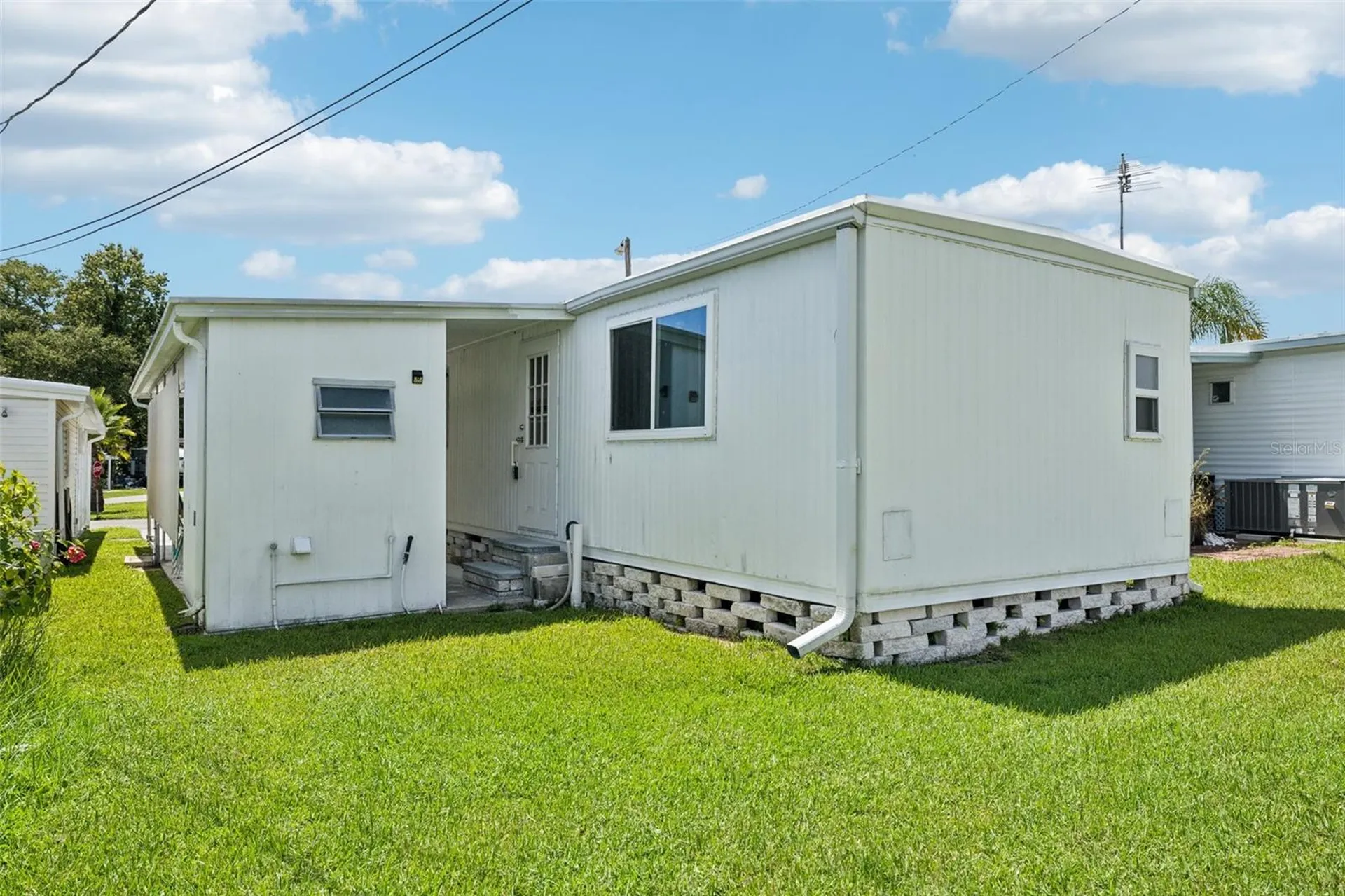 1600 Old Coachman Road Clearwater FL 33765