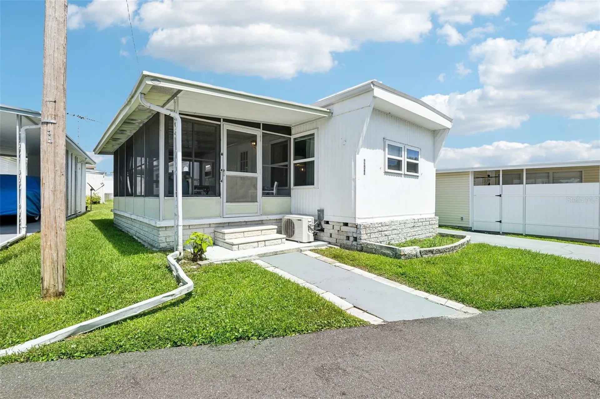 1600 Old Coachman Road Clearwater FL 33765