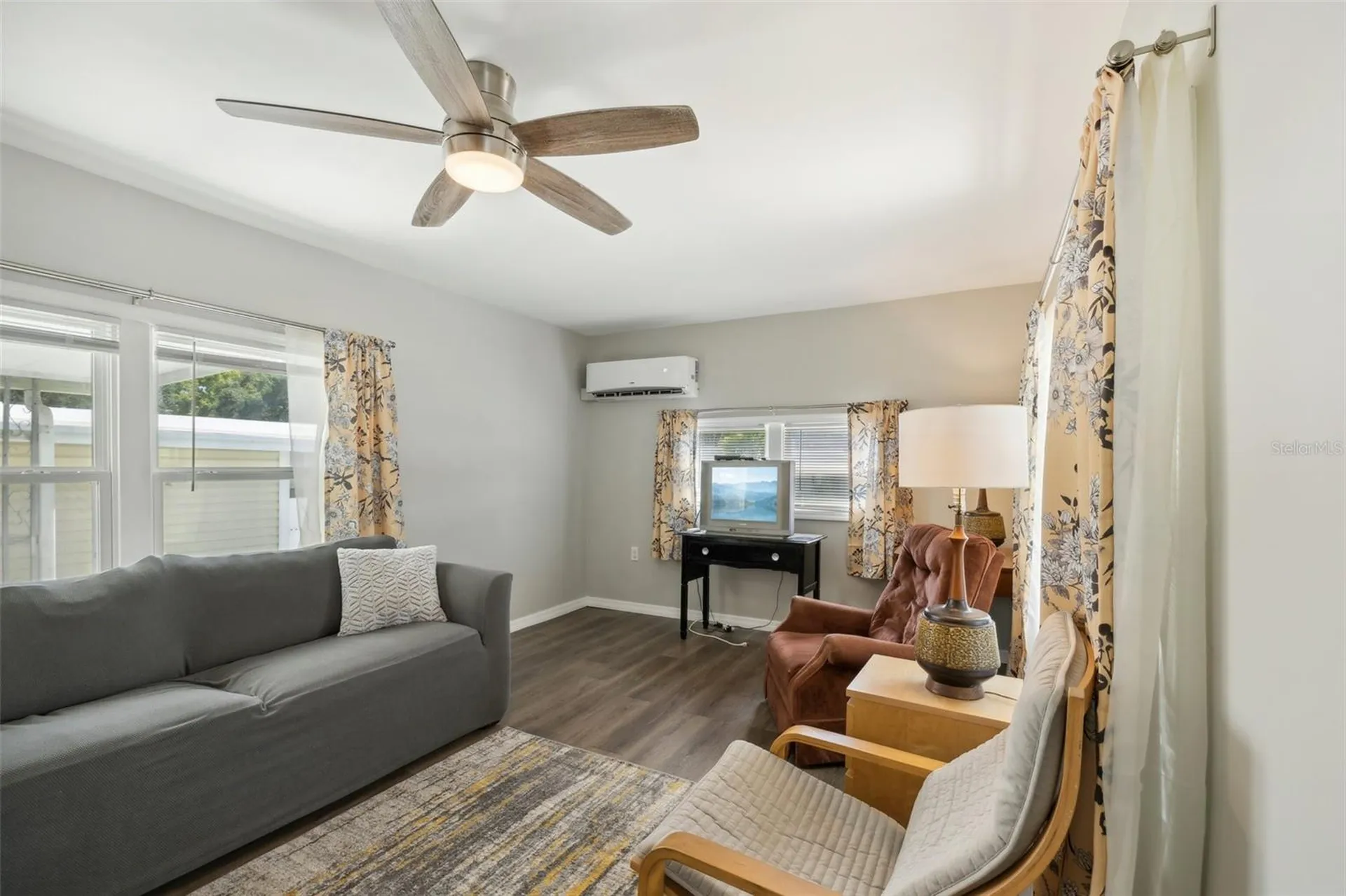 1600 Old Coachman Road Clearwater FL 33765