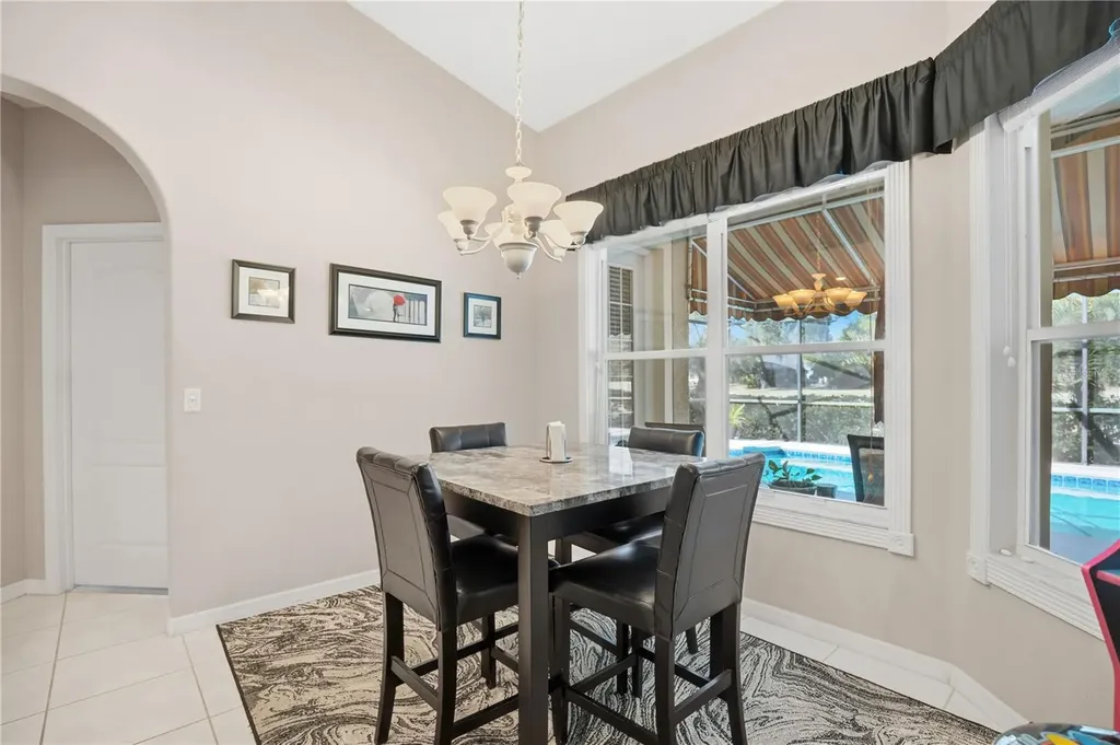 816 Mystic Oak Place Apopka FL 32712