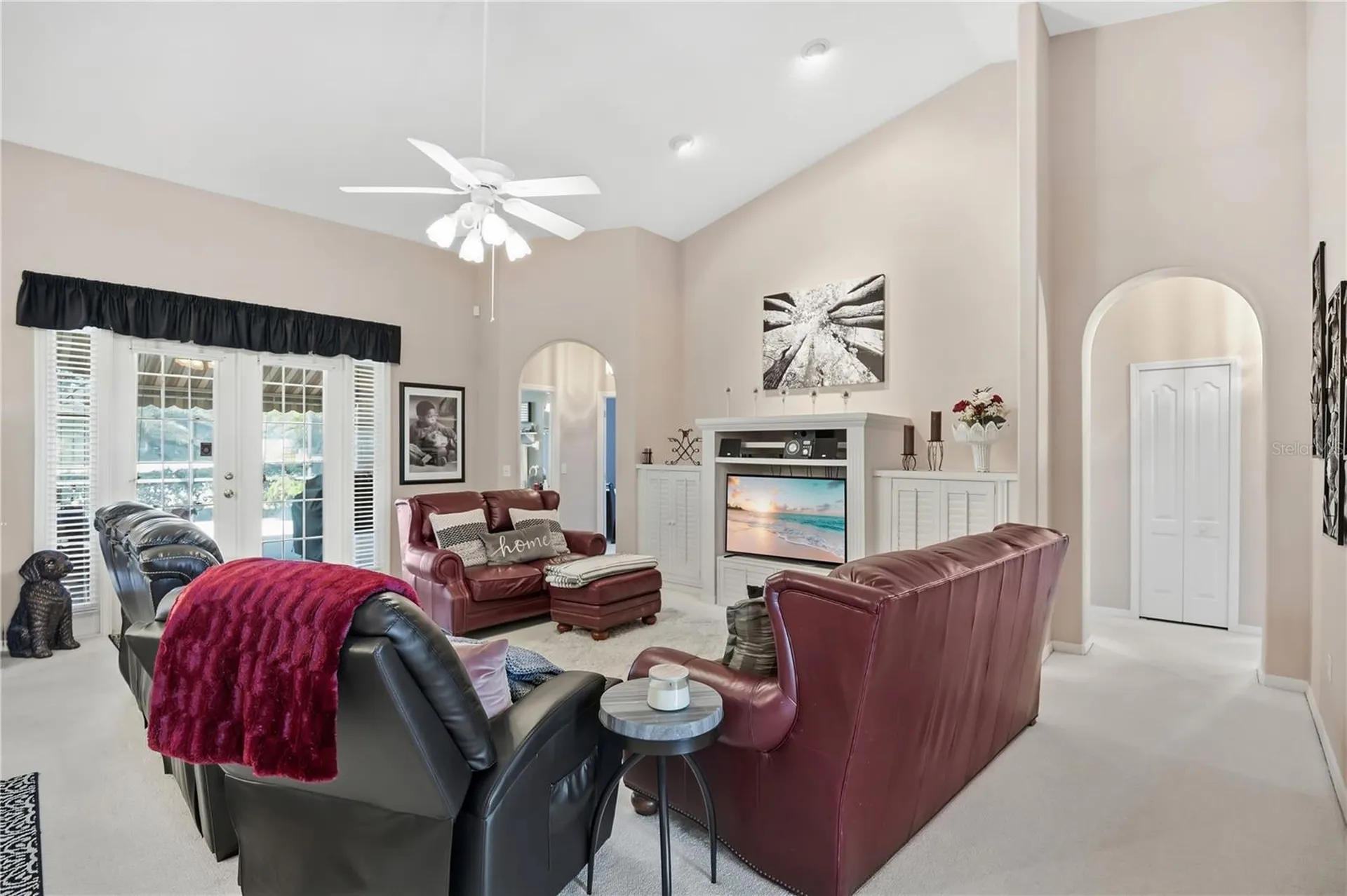 816 Mystic Oak Place Apopka FL 32712