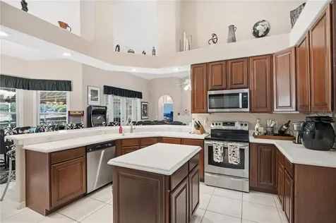 816 Mystic Oak Place Apopka FL 32712