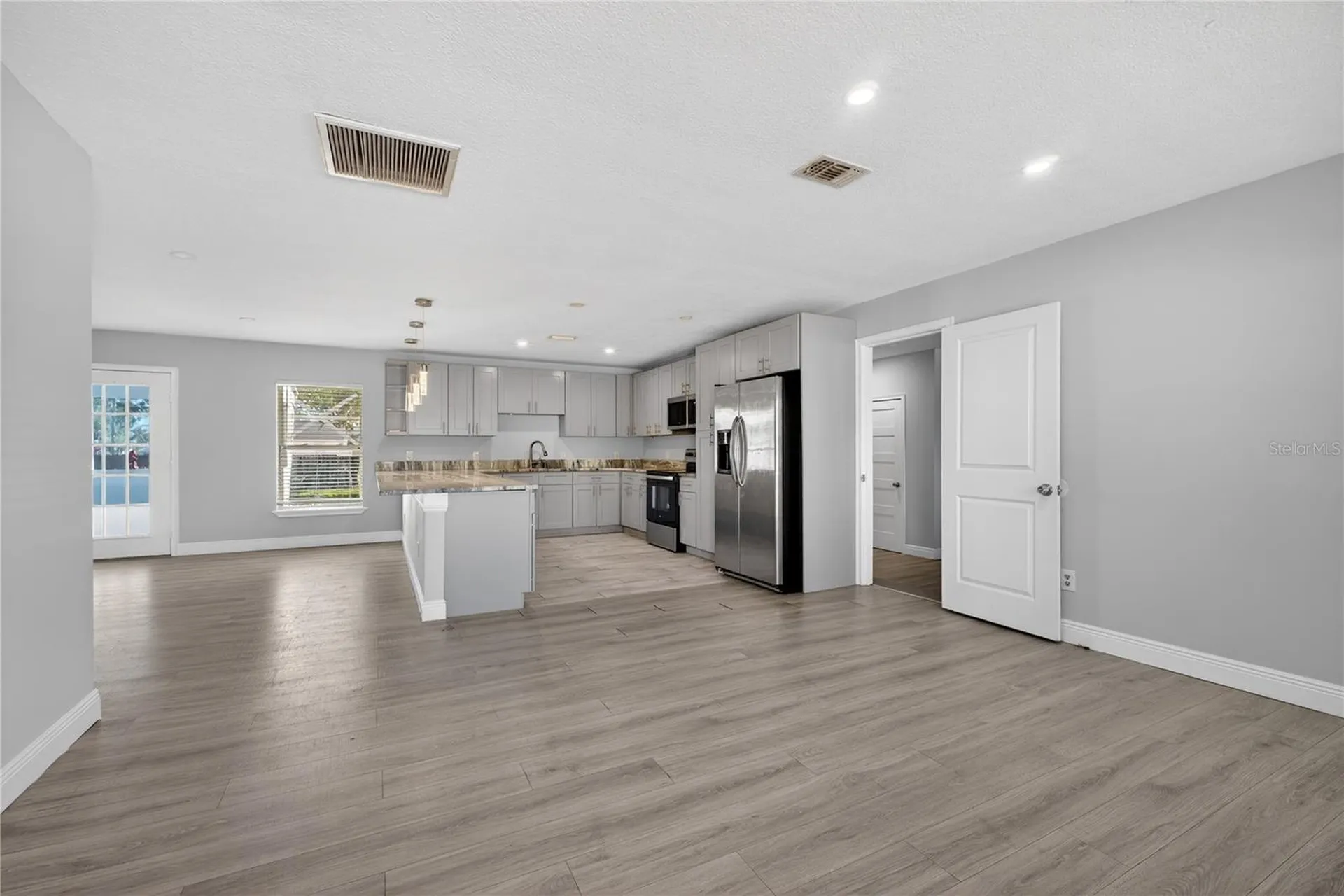 709 S Dillingham Avenue Kissimmee FL 34741