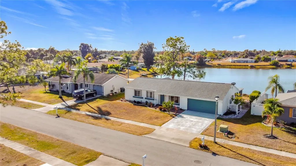 4065 Fontainebleau Street North Port FL 34287