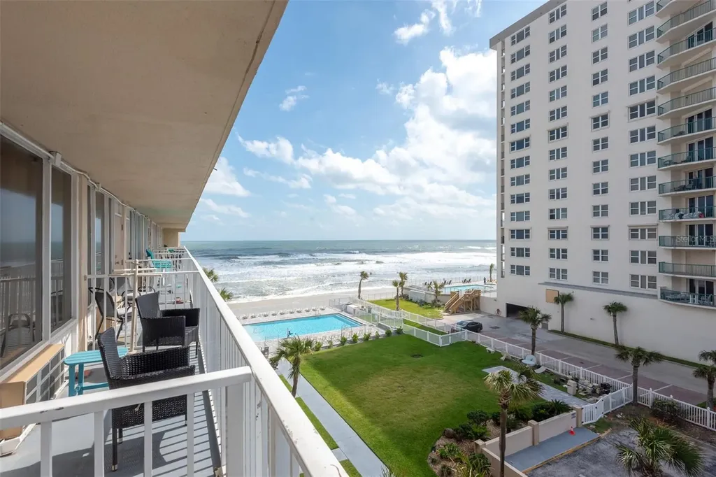 2043 S Atlantic Avenue Daytona Beach FL 32118