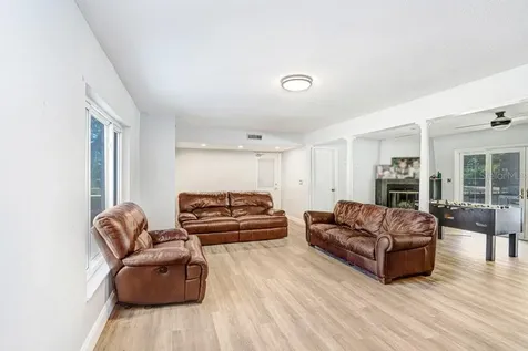 17308 Tobacco Road Lutz FL 33558