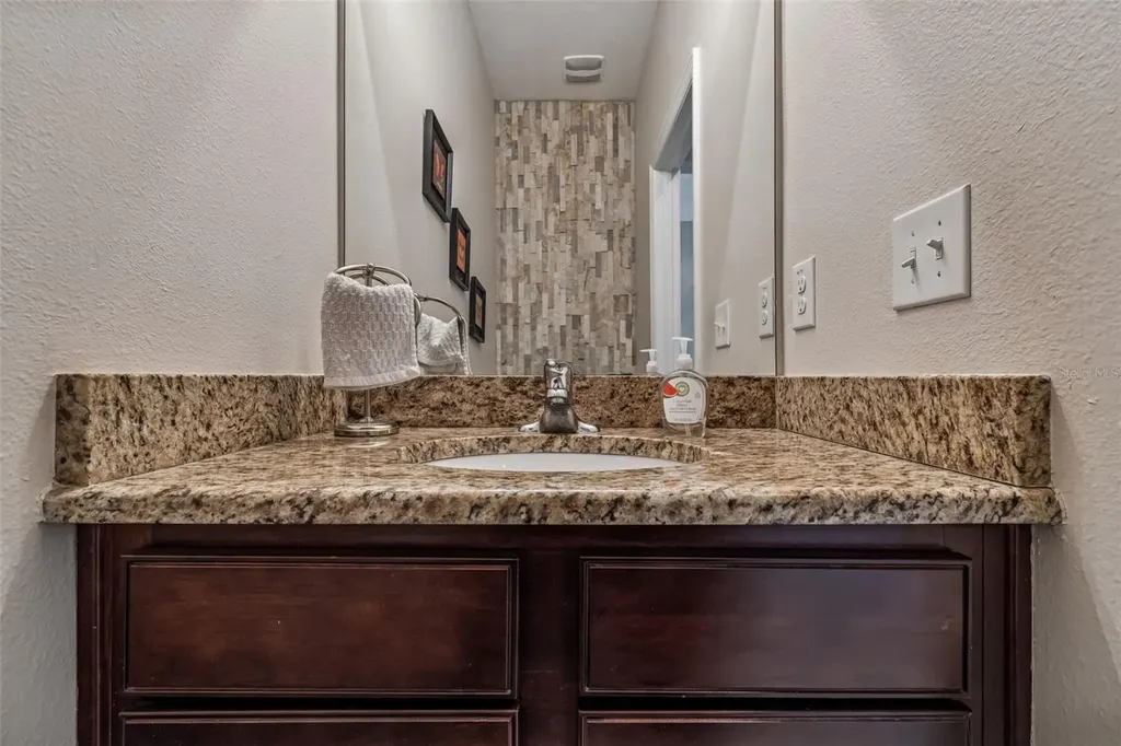 7432 47th Avenue Circle E Bradenton FL 34203