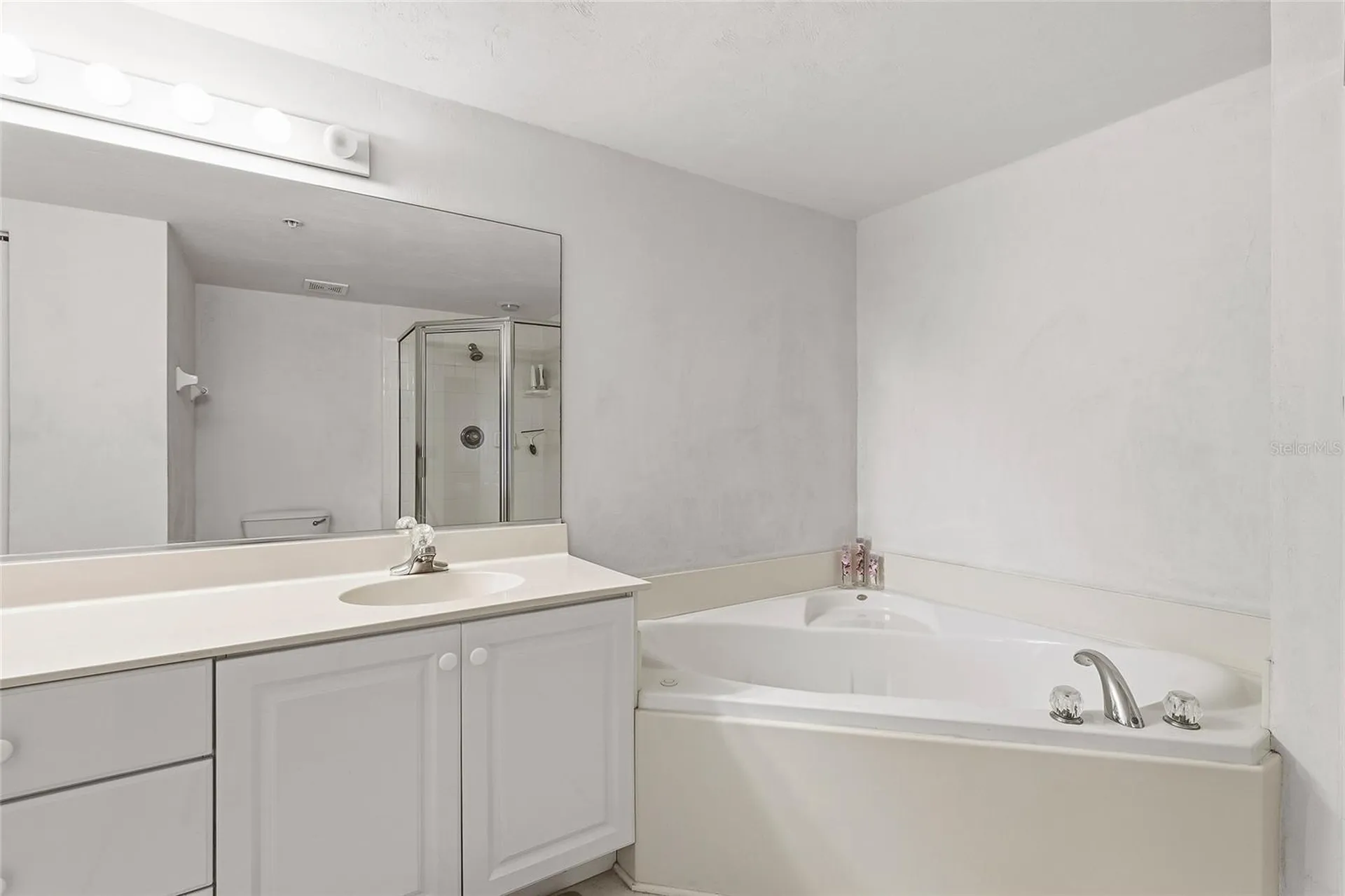 426 Bouchelle Drive New Smyrna Beach FL 32169
