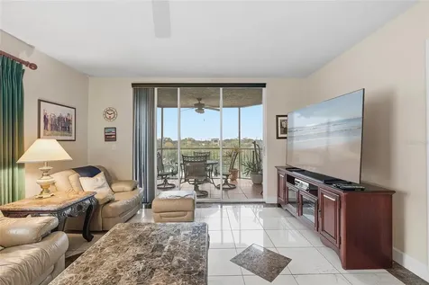 426 Bouchelle Drive New Smyrna Beach FL 32169