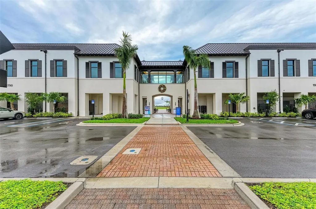 Lot 1, 2, 3 De Leon Drive North Port FL 34287