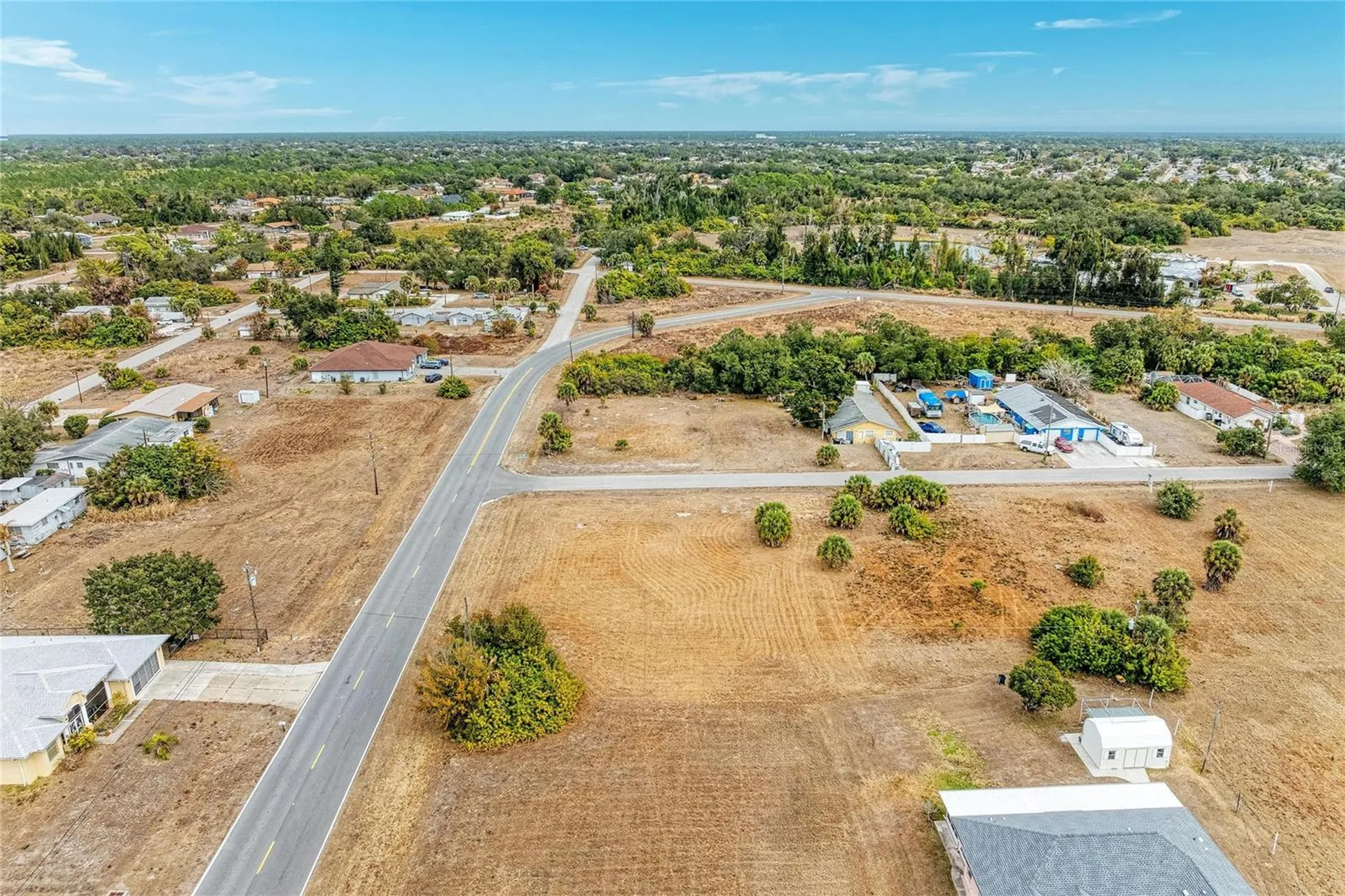 Lot 1, 2, 3 De Leon Drive North Port FL 34287