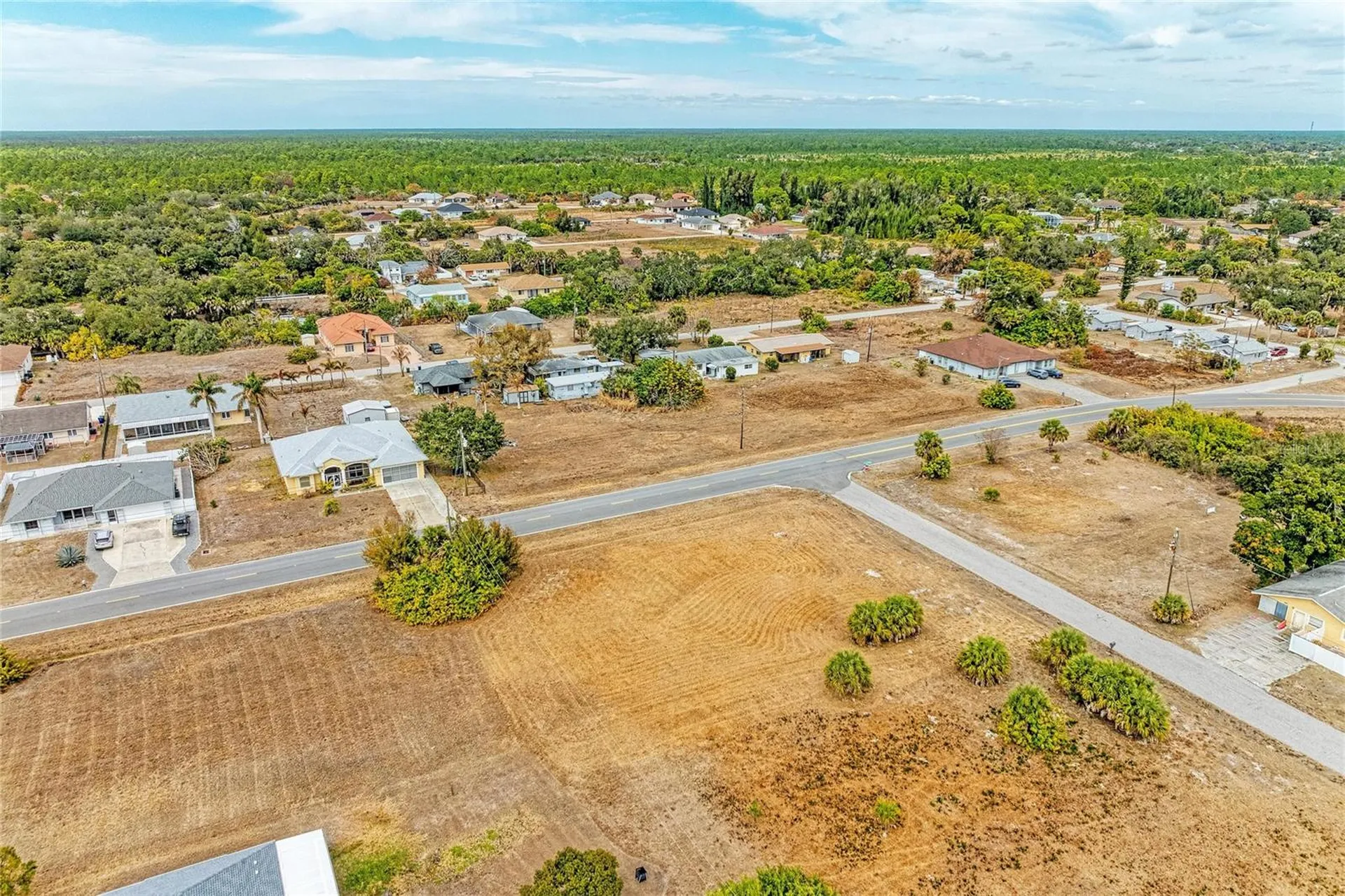 Lot 1, 2, 3 De Leon Drive North Port FL 34287