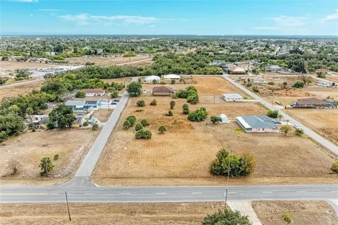Lot 1, 2, 3 De Leon Drive North Port FL 34287