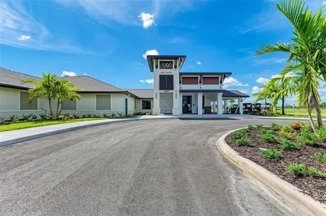 Lot 1, 2, 3 De Leon Drive North Port FL 34287
