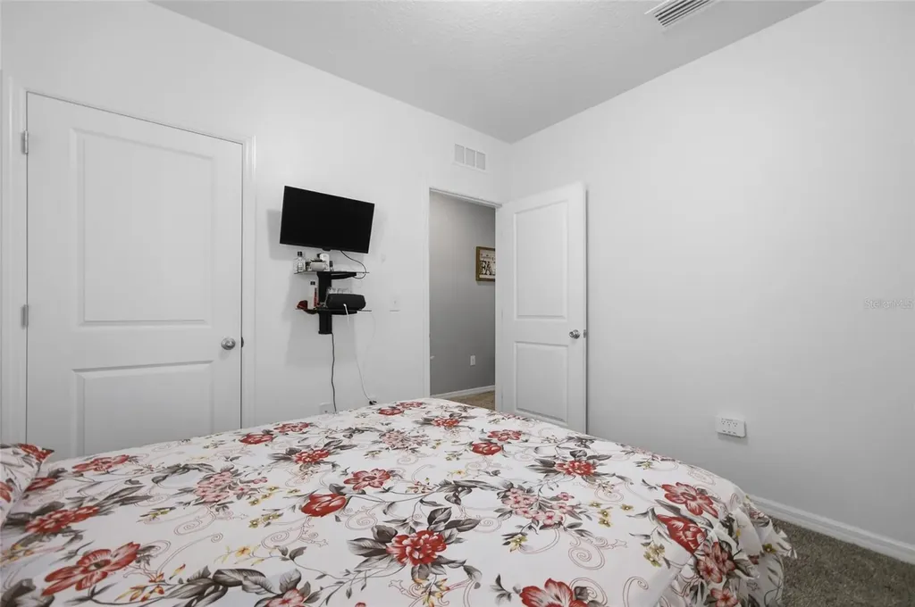 8204 Pelican Reed Circle Wesley Chapel FL 33545