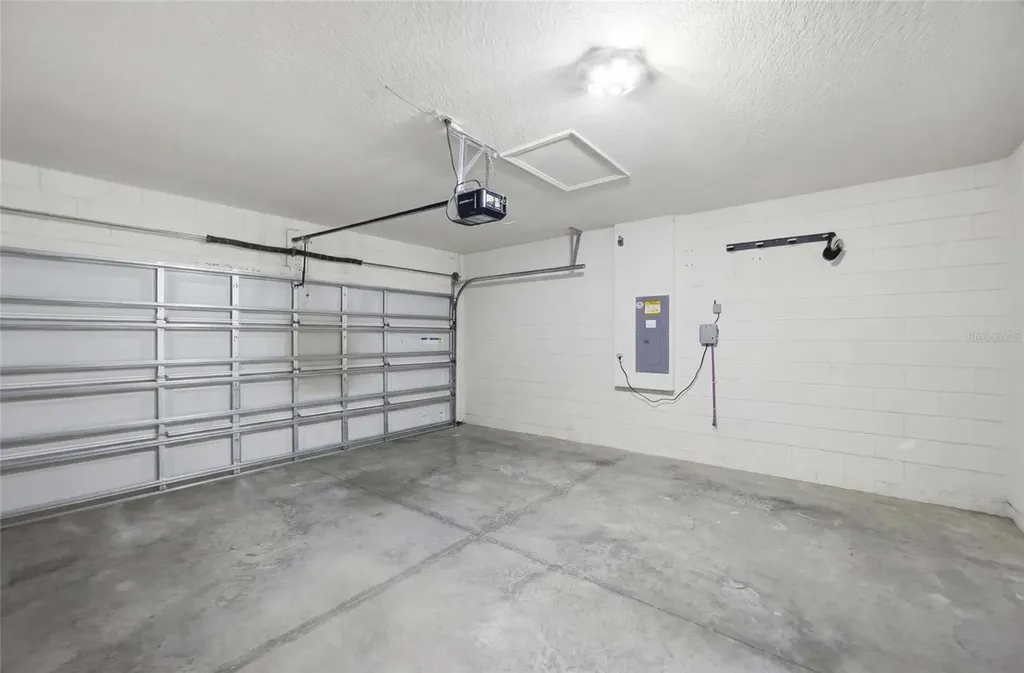 8204 Pelican Reed Circle Wesley Chapel FL 33545