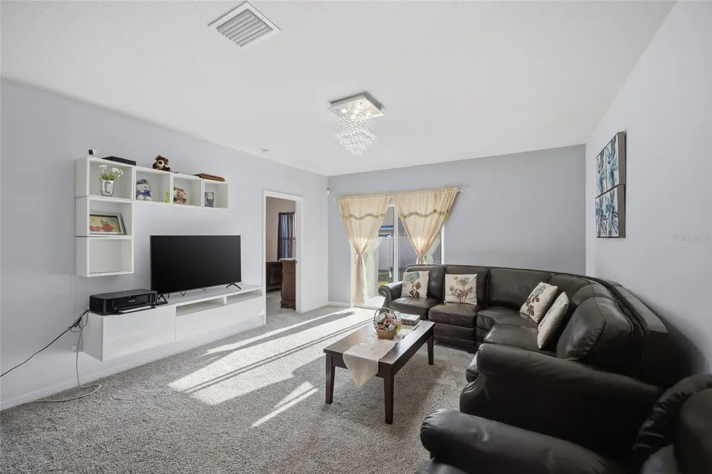 8204 Pelican Reed Circle Wesley Chapel FL 33545