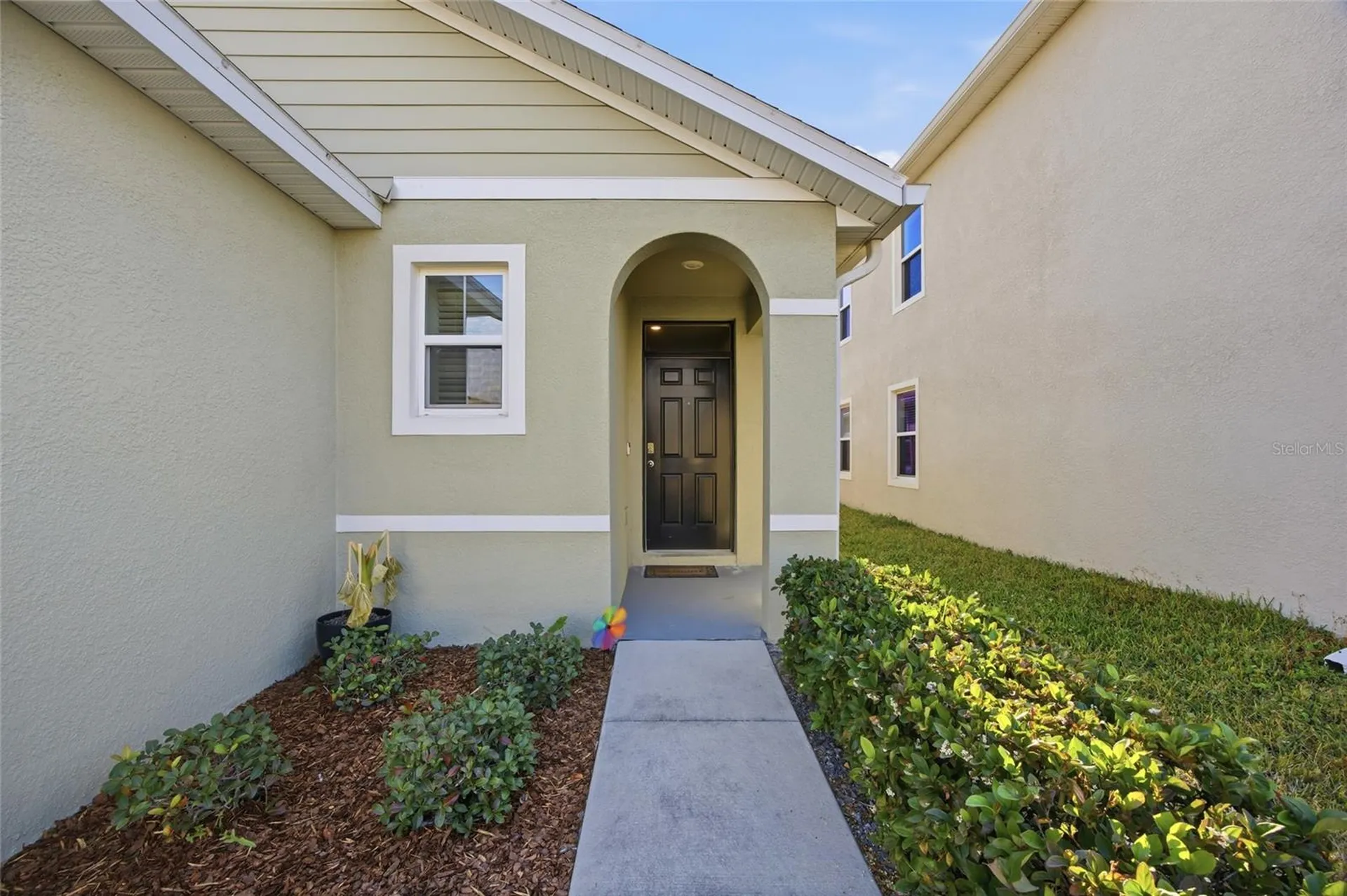 8204 Pelican Reed Circle Wesley Chapel FL 33545