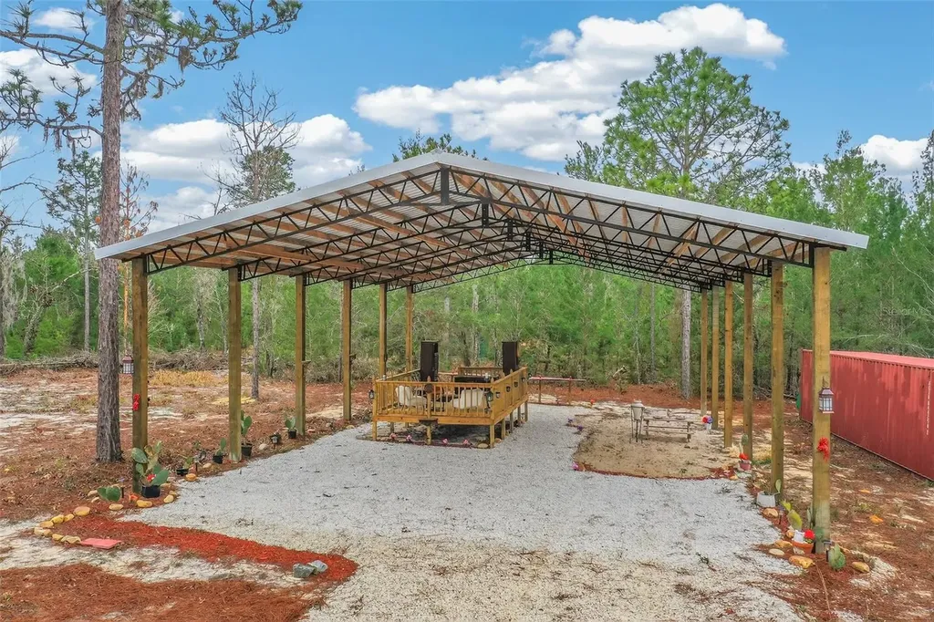 419 Lily Trail Interlachen FL 32148