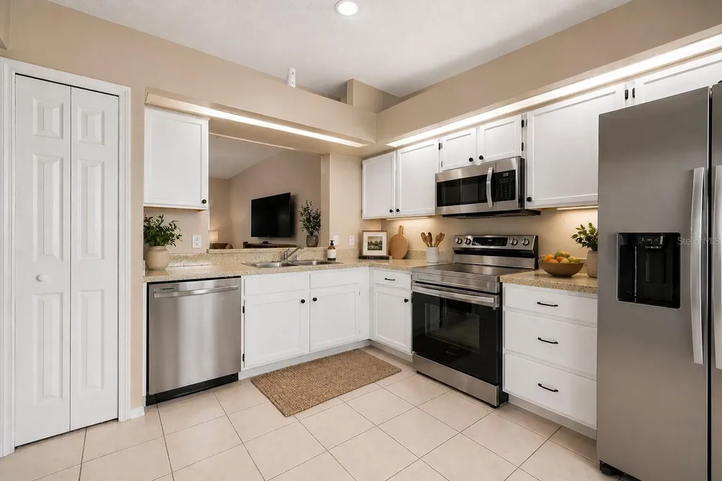 14772 Laguna Beach Circle Orlando FL 32824