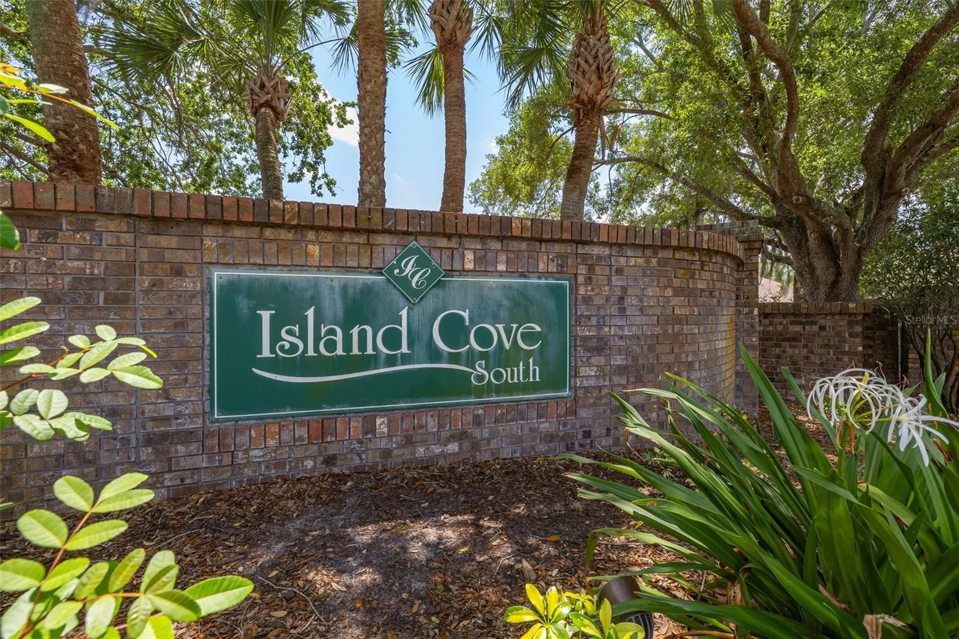 14772 Laguna Beach Circle Orlando FL 32824
