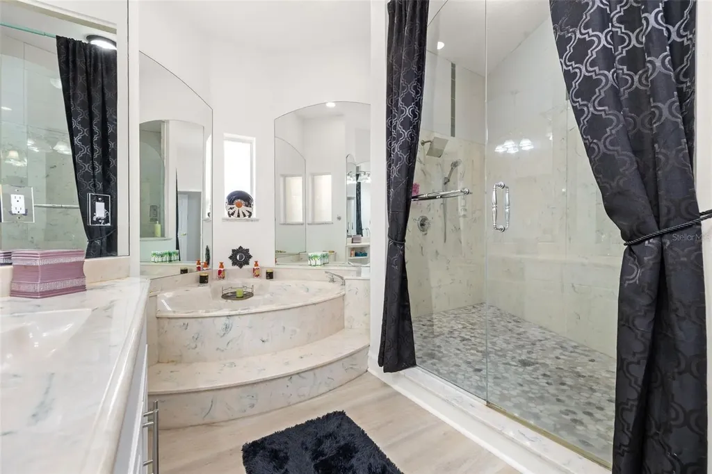 2747 Kissimmee Bay Circle Kissimmee FL 34744