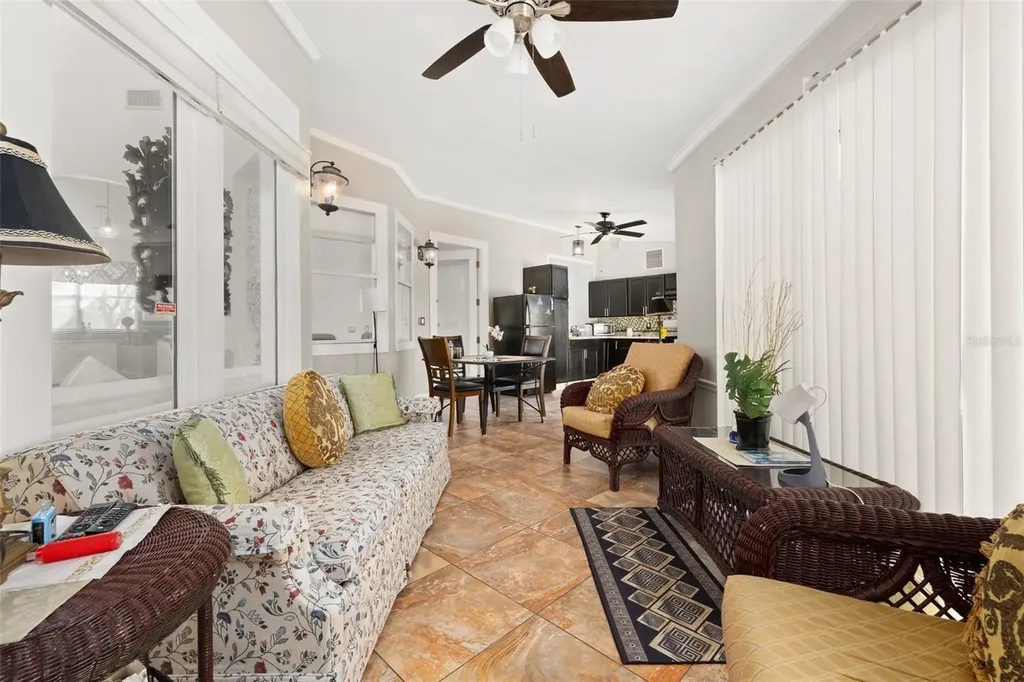 2747 Kissimmee Bay Circle Kissimmee FL 34744