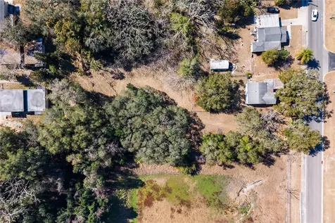 747/749 Pitt Street Clermont FL 34711