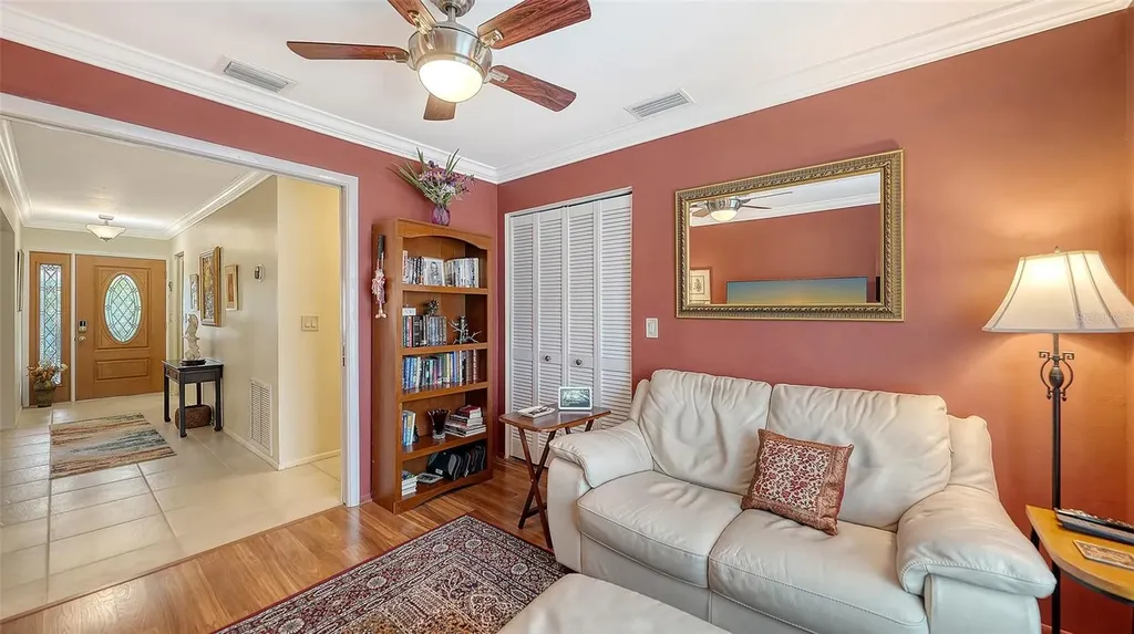 4777 Ringwood Meadow Sarasota FL 34235