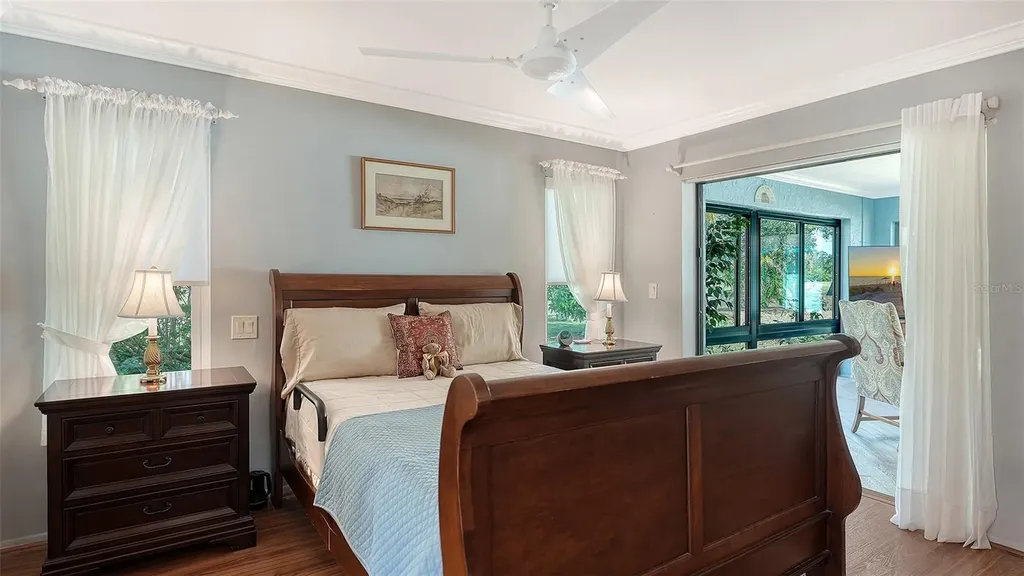 4777 Ringwood Meadow Sarasota FL 34235