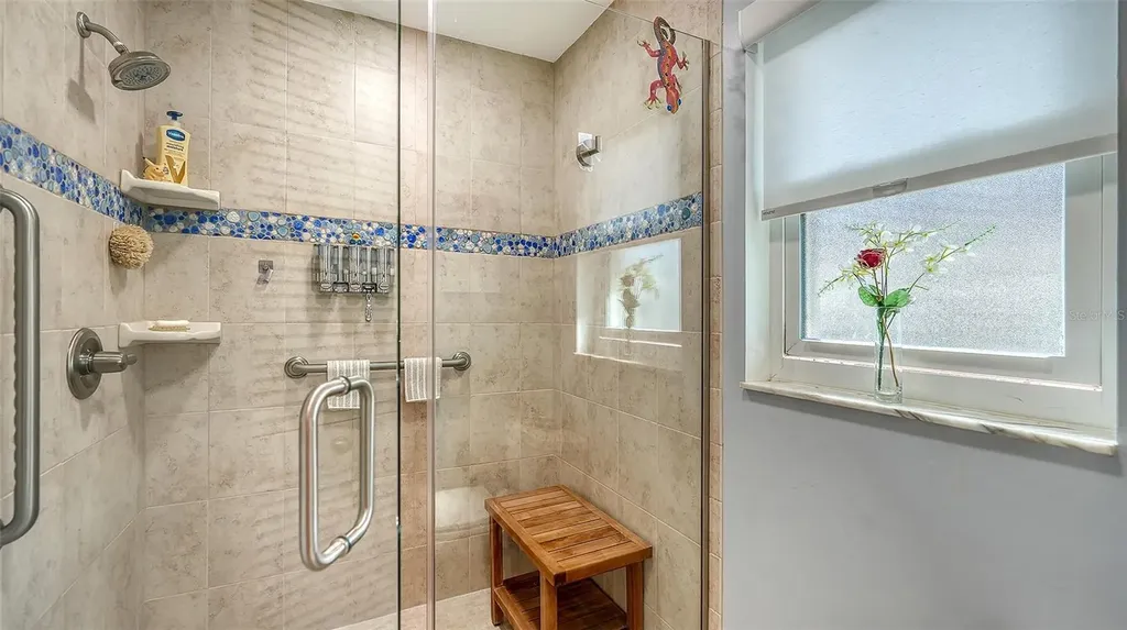 4777 Ringwood Meadow Sarasota FL 34235