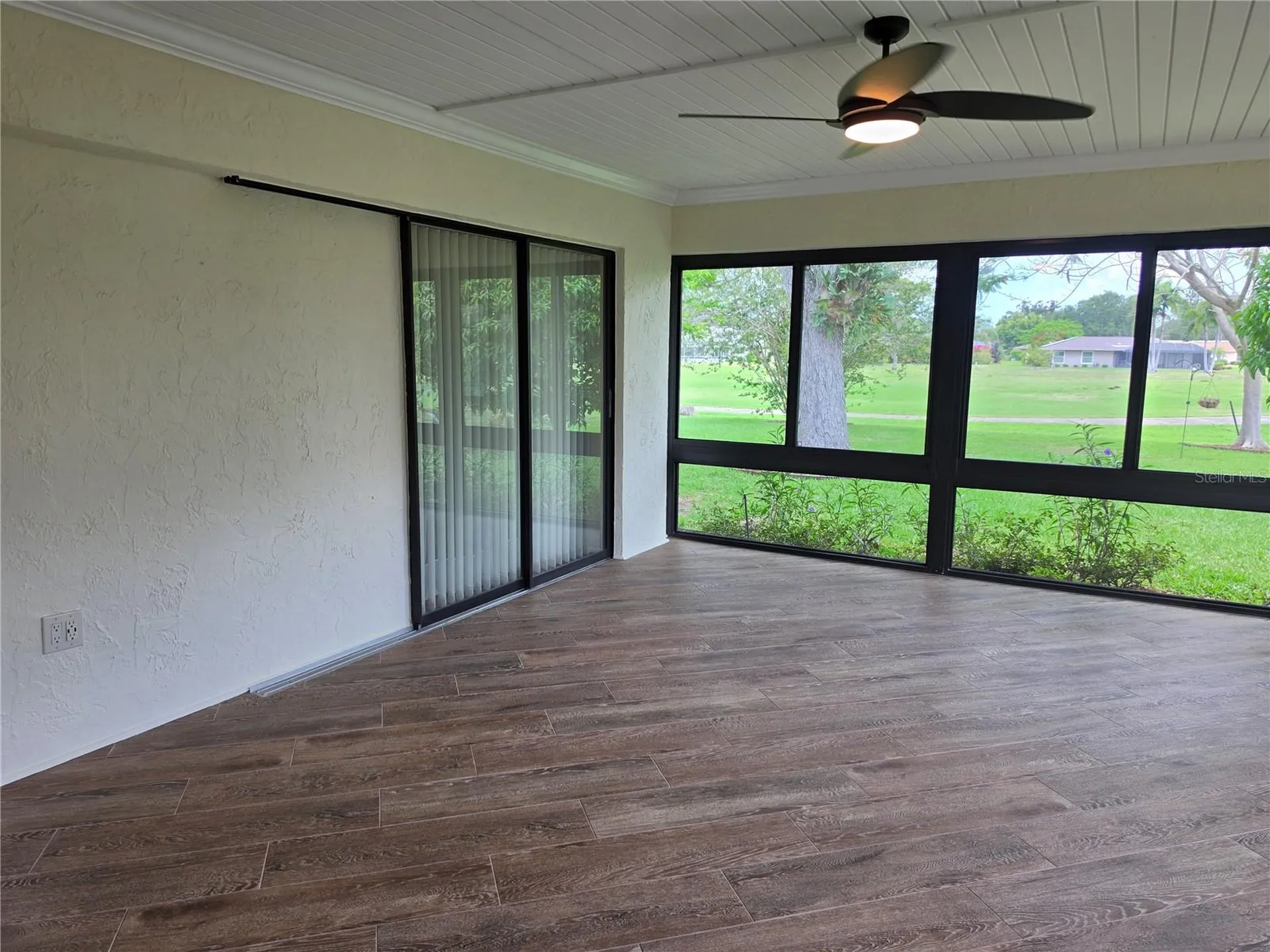 4777 Ringwood Meadow Sarasota FL 34235