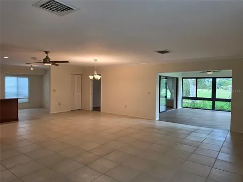 4777 Ringwood Meadow Sarasota FL 34235