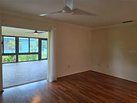 4777 Ringwood Meadow Sarasota FL 34235
