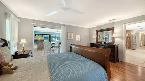 4777 Ringwood Meadow Sarasota FL 34235