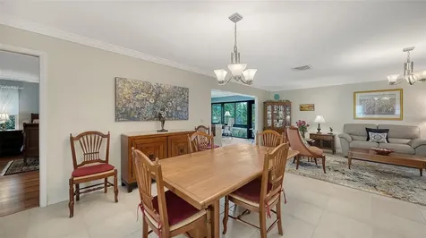 4777 Ringwood Meadow Sarasota FL 34235