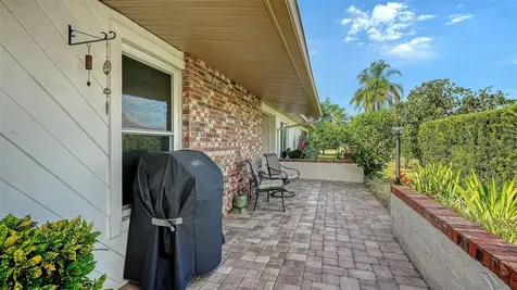4777 Ringwood Meadow Sarasota FL 34235