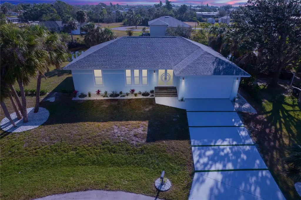 3004 Banyan Way Punta Gorda FL 33950