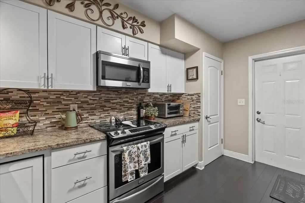 1560 Bel Keene Drive Clearwater FL 33756