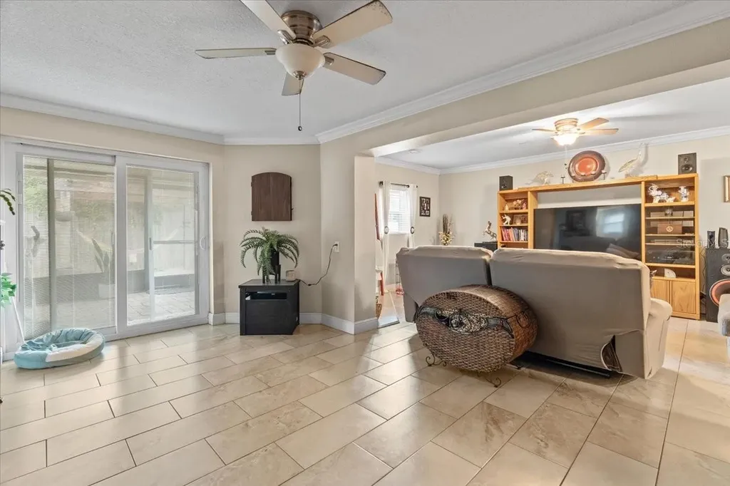 1560 Bel Keene Drive Clearwater FL 33756