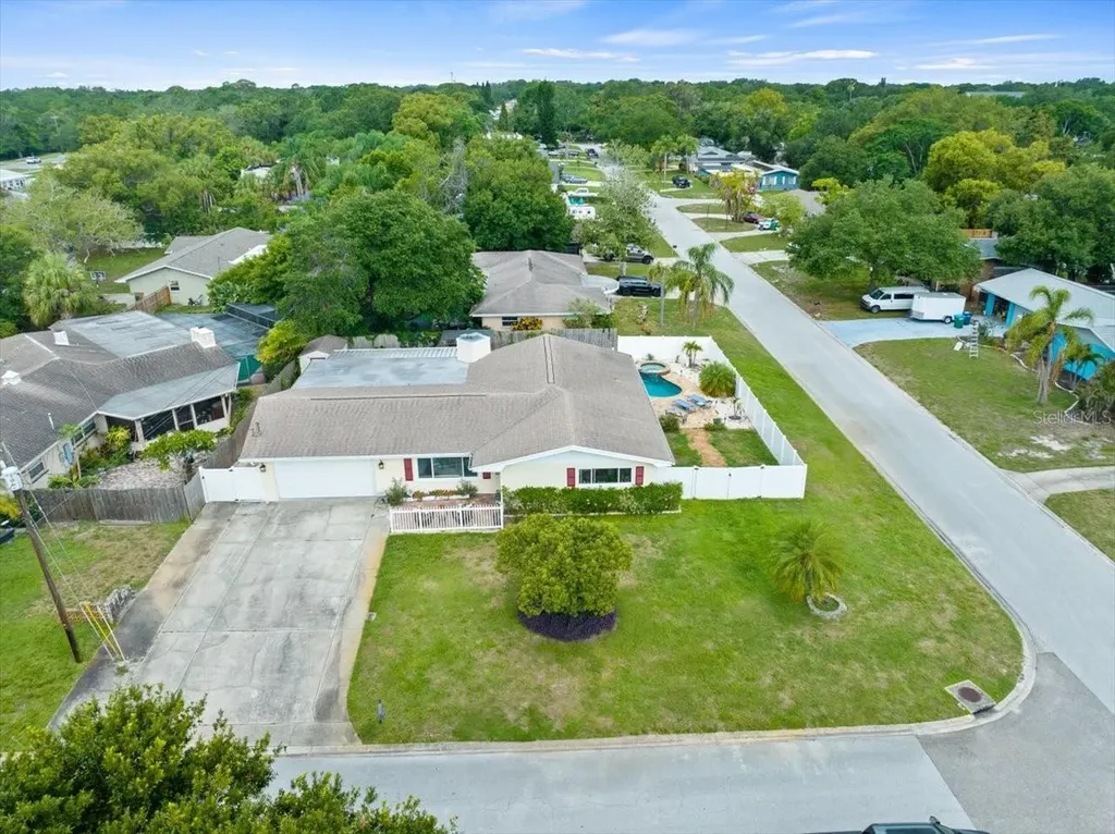 1560 Bel Keene Drive Clearwater FL 33756