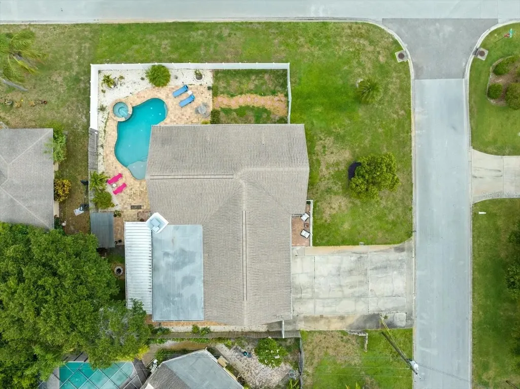 1560 Bel Keene Drive Clearwater FL 33756