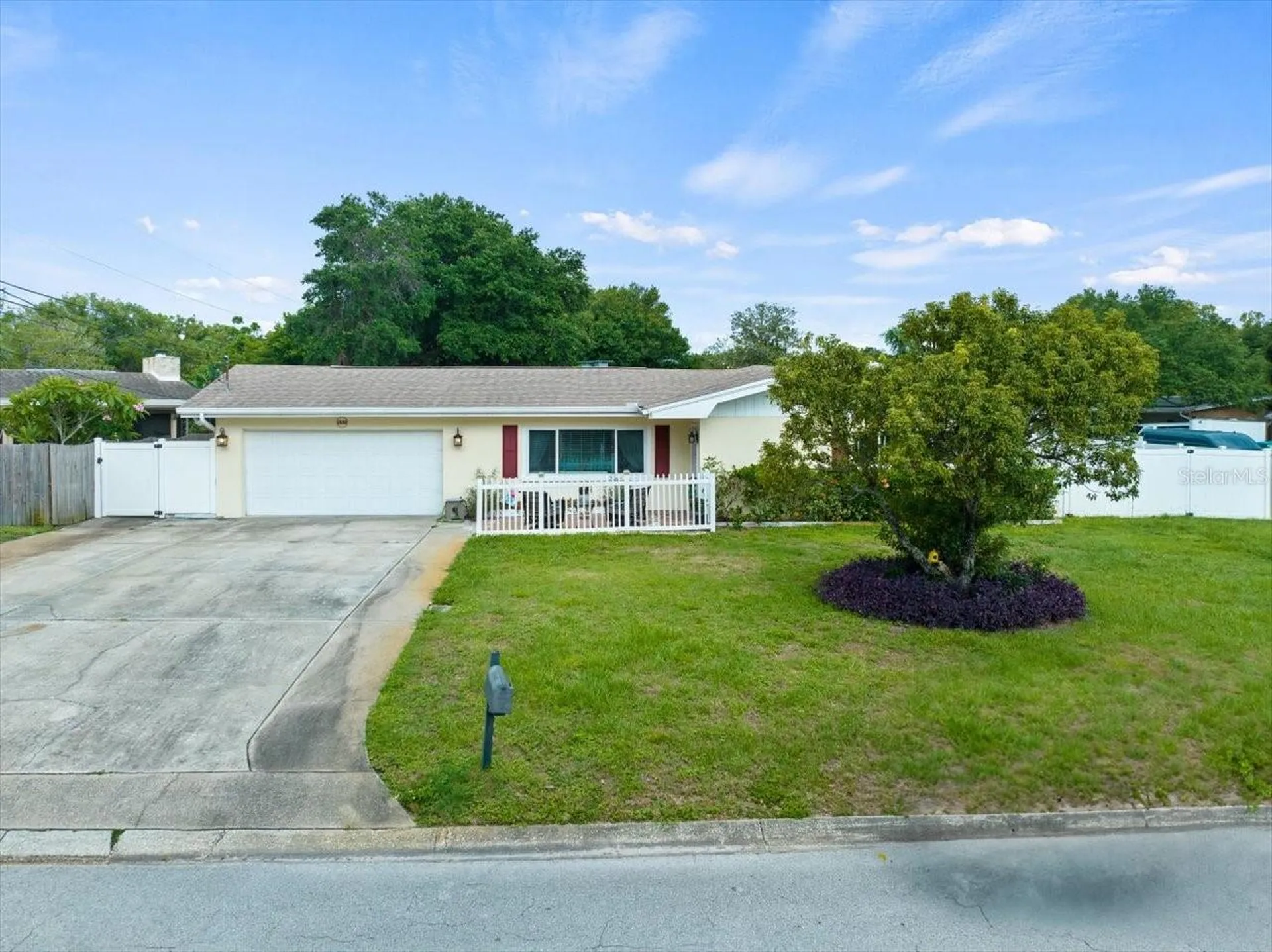 1560 Bel Keene Drive Clearwater FL 33756