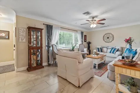 1560 Bel Keene Drive Clearwater FL 33756