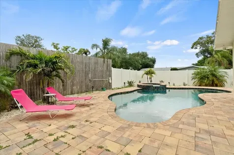 1560 Bel Keene Drive Clearwater FL 33756