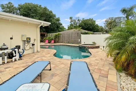 1560 Bel Keene Drive Clearwater FL 33756