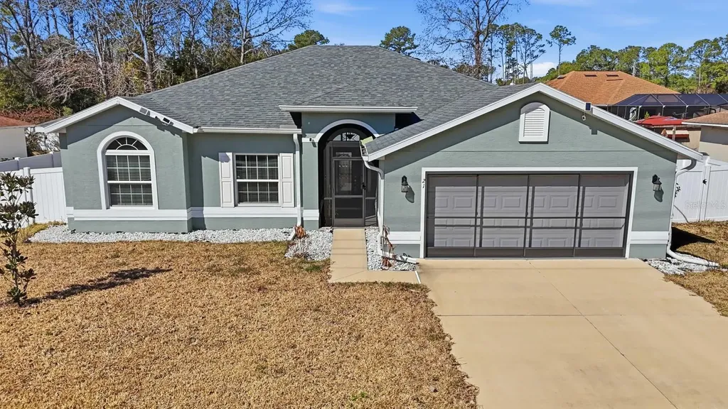 21 Rae Drive Palm Coast FL 32164