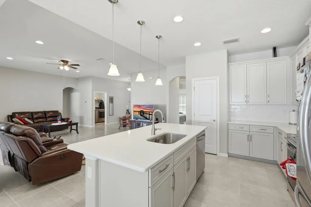 21 Rae Drive Palm Coast FL 32164