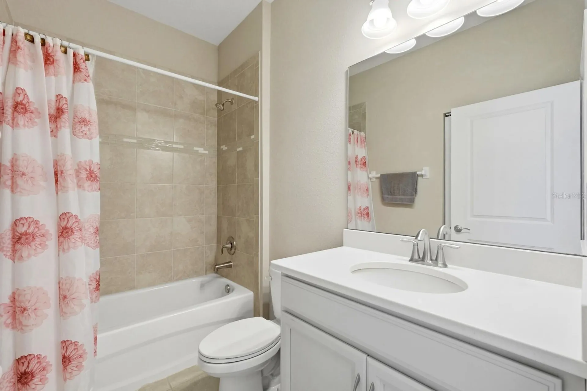 21 Rae Drive Palm Coast FL 32164